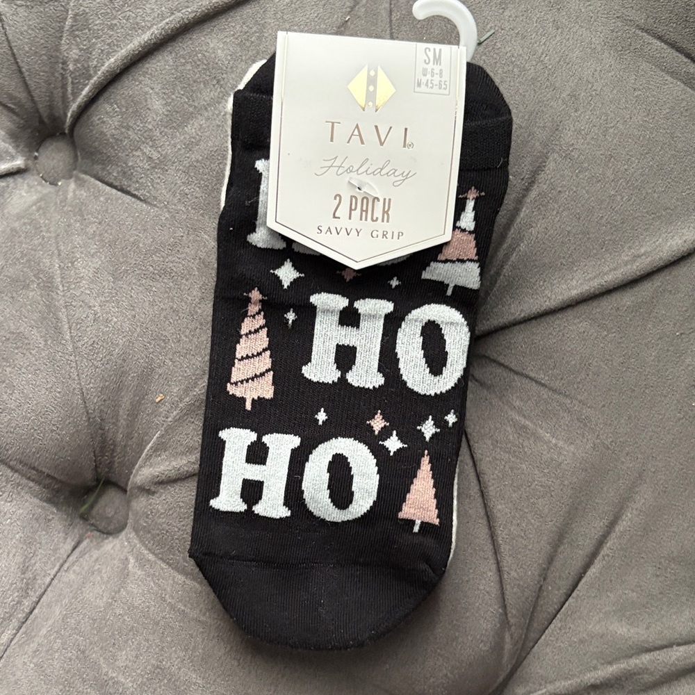 NWT Pure Barre 2 pack Tavi Holiday Sticky Socks